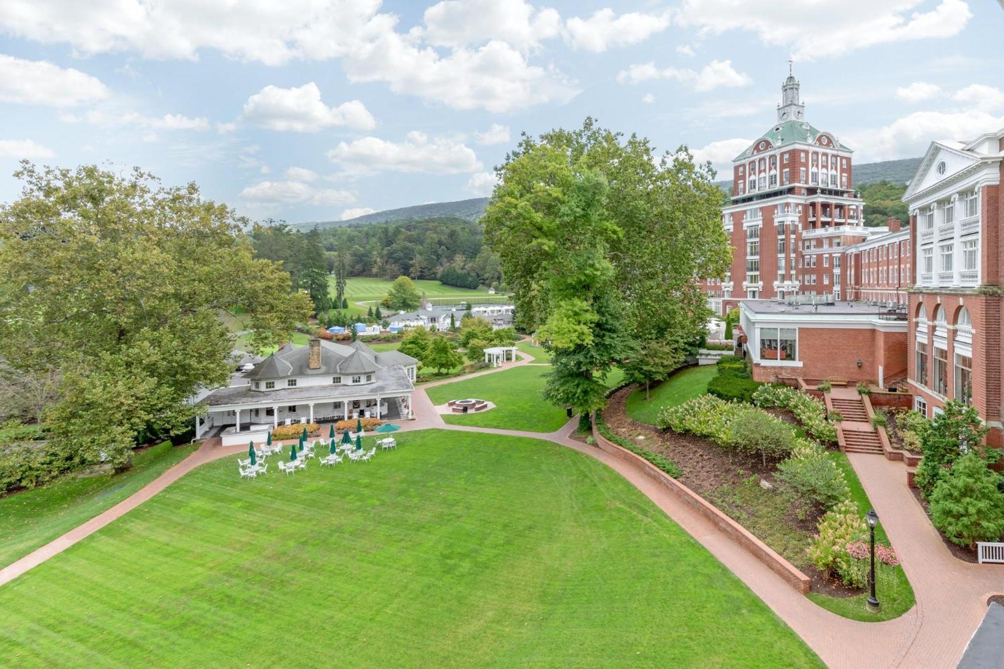 The Omni Homestead Resort & Spa Hot Springs Exterior foto